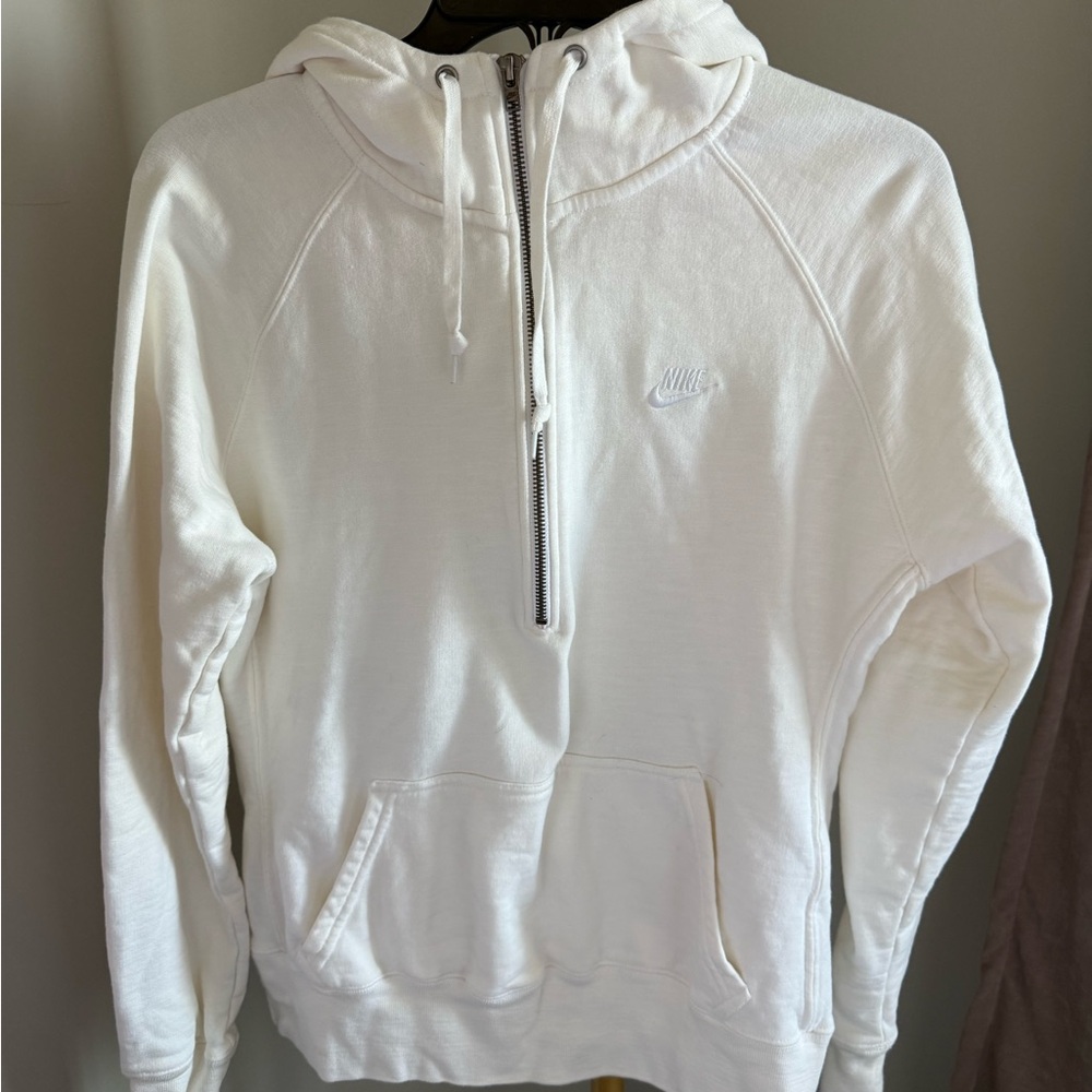 Nike Men’s White Half-Zip Hooded Sweatshirt